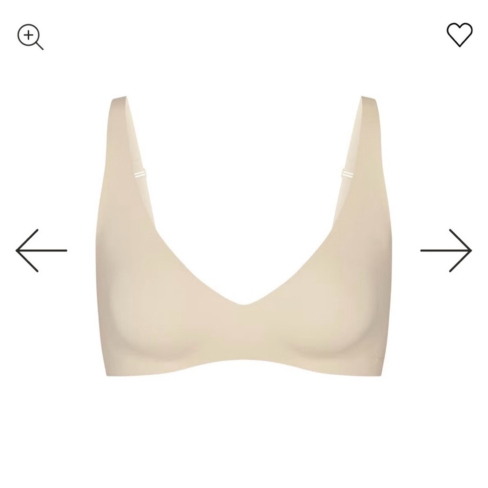 Skims Naked Plunge Bra